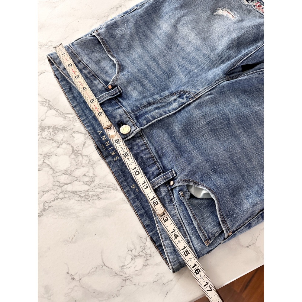 WHBM Floral Peekaboo Disrressed Skinny Ankle Cotton Blue Jeans Womens Size 6 - Picture 9 of 11